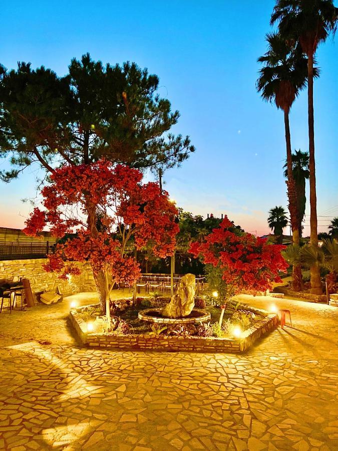 Kalamata Garden Suite Bagian luar foto
