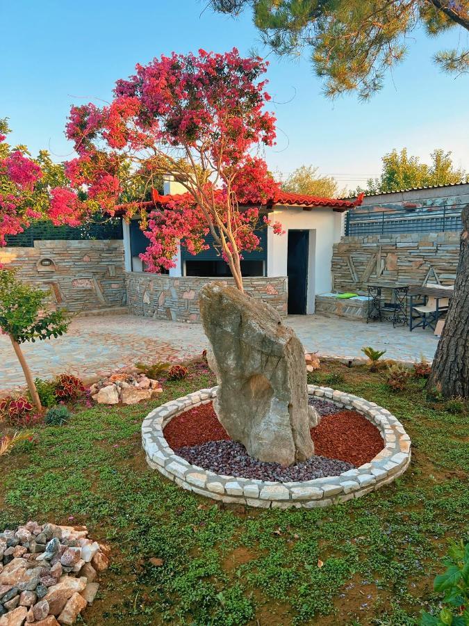Kalamata Garden Suite Bagian luar foto